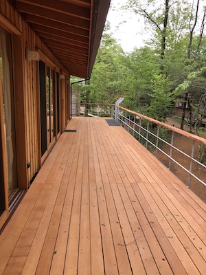 wooddeck515-2.JPG